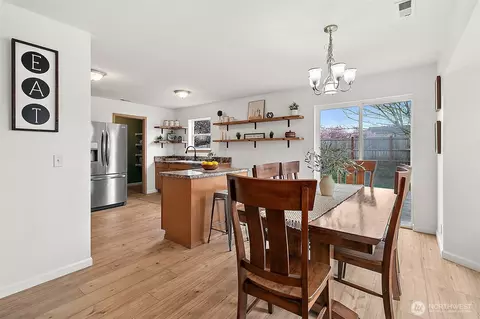 Dining - 1011 Riddell Ave NE, Orting, WA 98360 photo 3 of 4