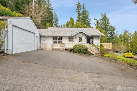 19180 Viking Way NW, Poulsbo, WA 98370