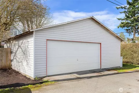 2301 Cedar St, Everett, WA 98201 photo 3