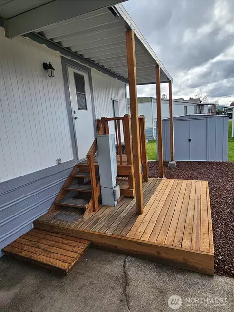 15220 49th Street Ct E #18, Sumner, WA 98390 photo 10