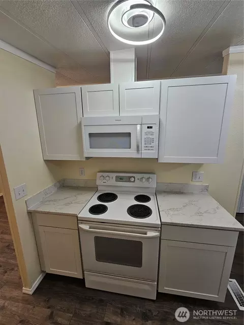 15220 49th Street Ct E #18, Sumner, WA 98390 photo 17