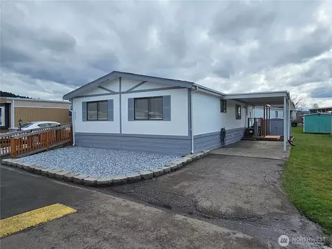 15220 49th Street Ct E #18, Sumner, WA 98390 photo 3