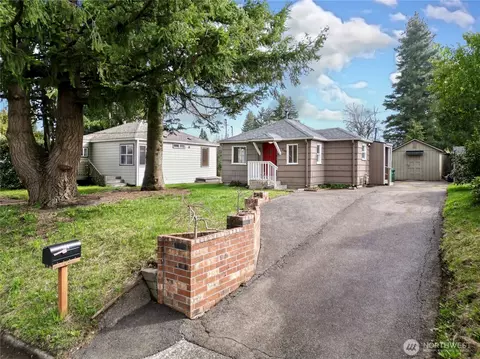 308 Wilson St NE, Olympia, WA 98506