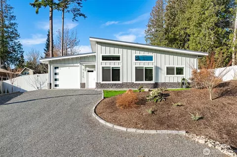 4725 Neptune Cir, Ferndale, WA 98248