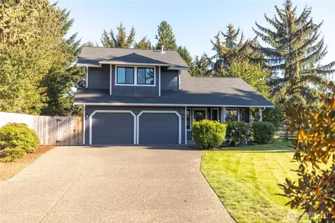 6012 Armour Loop SE, Lacey, WA 98513