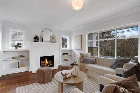 Living - 720 N 46th St, Seattle, WA 98103 photo 3 of 6