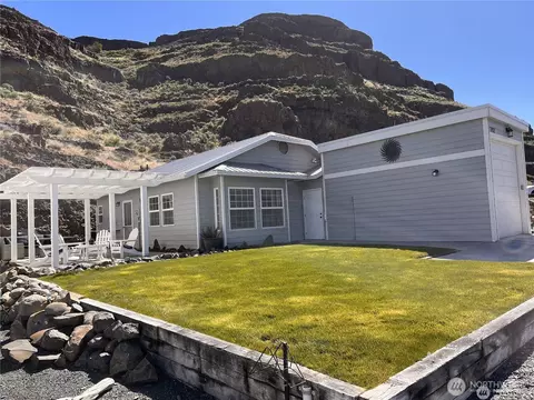 707 SW Section Ave, Quincy, WA 98848