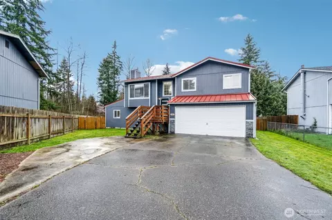 10620 52nd Ave NE, Marysville, WA 98270
