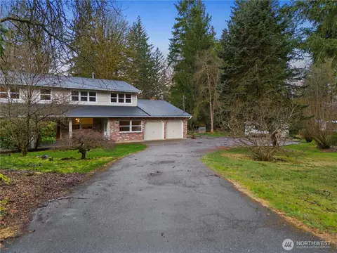 19101 181st Ave NE, Woodinville, WA 98077