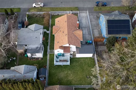 725 N 88th St, Seattle, WA 98103 photo 4
