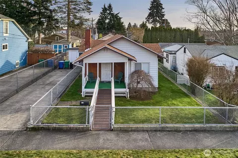 725 N 88th St, Seattle, WA 98103