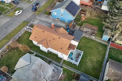 725 N 88th St, Seattle, WA 98103 photo 3