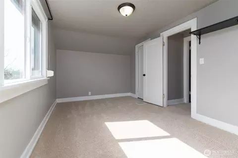 Bedroom - 1601 Virginia Ave, Everett, WA 98201 photo 2 of 7