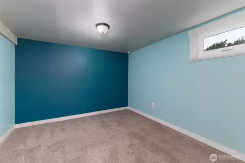 Bedroom - 1601 Virginia Ave, Everett, WA 98201 photo 5 of 7