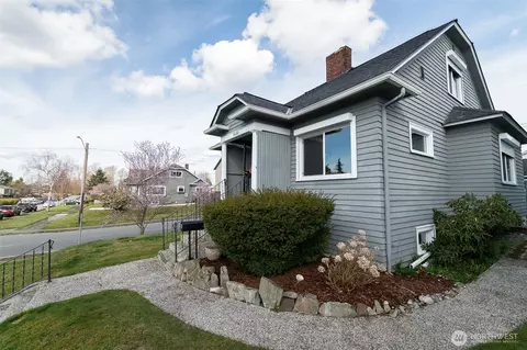 Exterior - 1601 Virginia Ave, Everett, WA 98201 photo 7 of 7