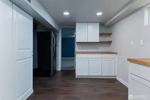 Kitchen - 1601 Virginia Ave, Everett, WA 98201 photo 3 of 3