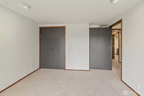 Bedroom - 265 Sunset Dr, Longview, WA 98632 photo 3 of 3