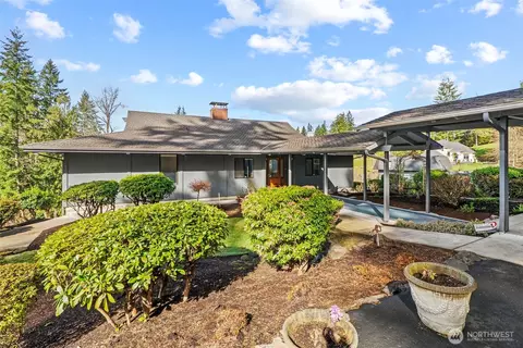 Exterior - 265 Sunset Dr, Longview, WA 98632 photo 1 of 6
