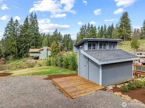 Exterior - 265 Sunset Dr, Longview, WA 98632 photo 6 of 6