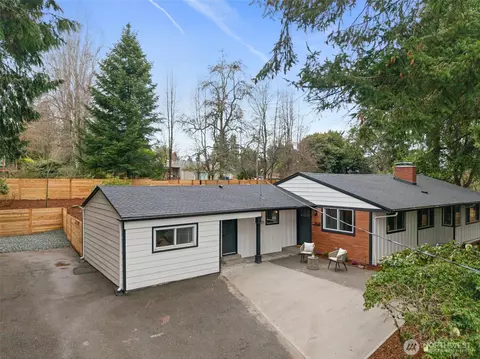 11641 16th Ave S, Burien, WA 98168