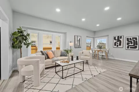 Other - 2321 Rainier Ave, Everett, WA 98201 photo 3 of 15
