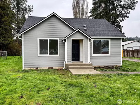 3056 Pennsylvania St, Longview, WA 98632