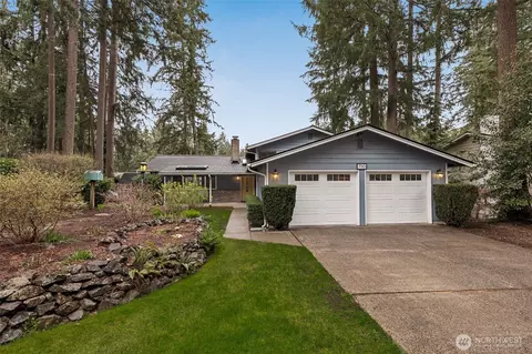 7110 41st Ave SE, Lacey, WA 98503