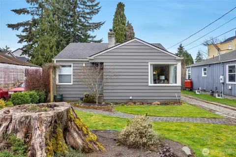 8723 13th Ave NW, Seattle, WA 98117