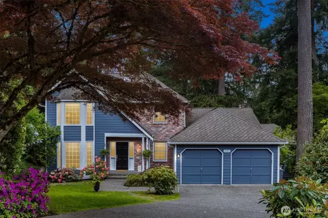 4381 239th Pl SE, Issaquah, WA 98029