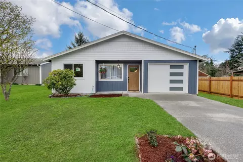 8236 S D St, Tacoma, WA 98408