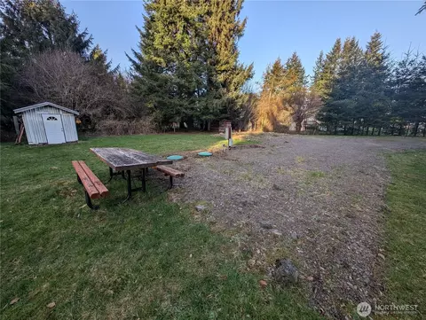 1141 Hoh Ave, Forks, WA 98331