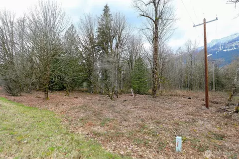 31101 Boulder Creek Dr, Arlington, WA 98223