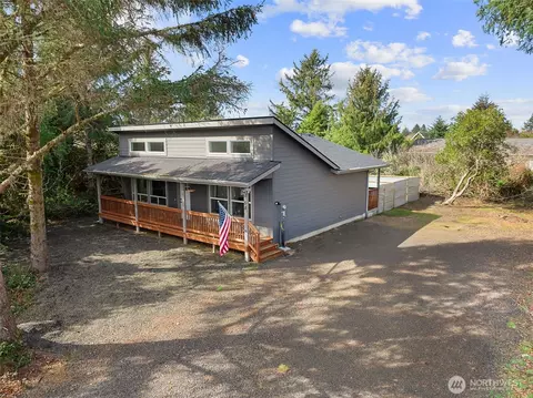 158 N Wynoochee Dr SW, Ocean Shores, WA 98569