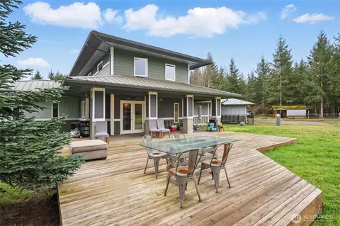 Exterior - 8329 N Telegraph Rd, Everson, WA 98247 photo 6 of 6