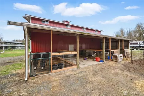 Exterior - 8329 N Telegraph Rd, Everson, WA 98247 photo 3 of 6