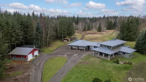 Exterior - 8329 N Telegraph Rd, Everson, WA 98247 photo 1 of 6