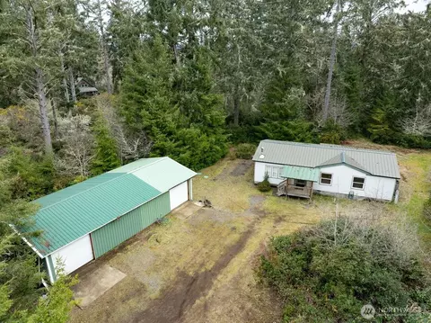 32410 Douglas Dr, Ocean Park, WA 98640