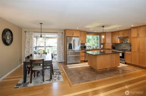 Kitchen - 9010 NE 195th St, Bothell, WA 98011 photo 1 of 7