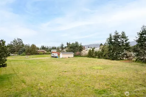 817 N Kendall Rd, Sequim, WA 98382 photo 13