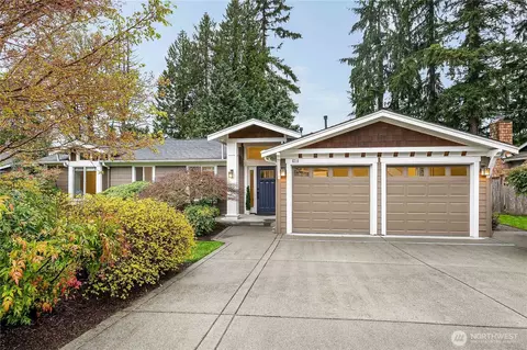 8210 135th Pl NE, Redmond, WA 98052