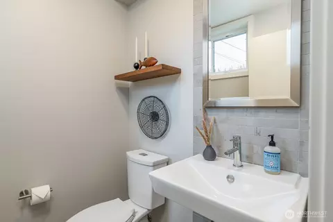 2007 30th Ave S, Seattle, WA 98144 photo 11