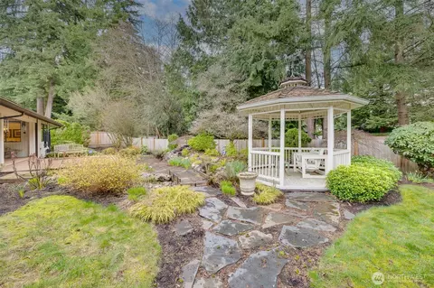 Exterior - 1522 145th Pl SE, Mill Creek, WA 98012 photo 7 of 8