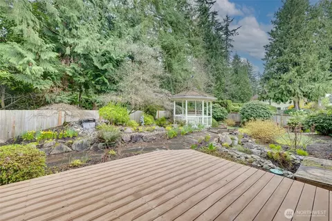 Exterior - 1522 145th Pl SE, Mill Creek, WA 98012 photo 5 of 8