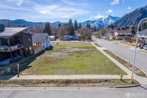 203 Pinegrass St, Leavenworth, WA 98826