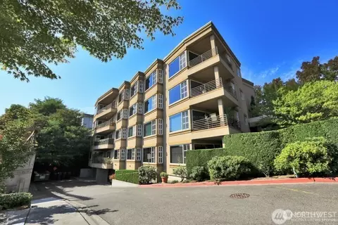 321 3rd St #101, Kirkland, WA 98033