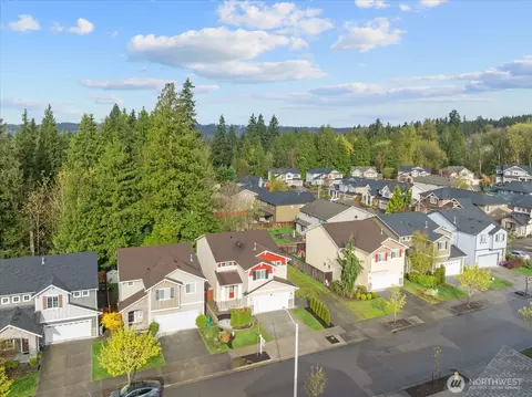View/Area - 22320 35th Dr SE, Bothell, WA 98021 photo 2 of 4