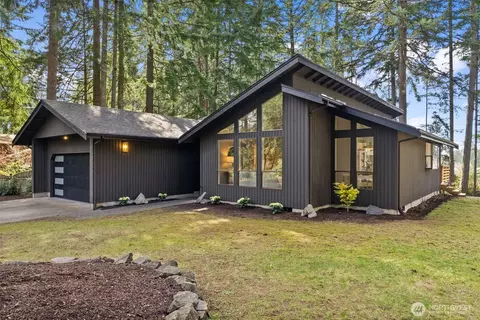 11316 41st Avenue Ct NW, Gig Harbor, WA 98332