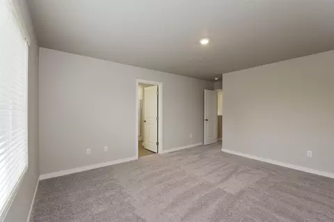 8520 13th Ave E, Tacoma, WA 98445 photo 10