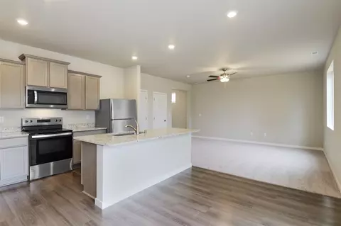8520 13th Ave E, Tacoma, WA 98445 photo 5