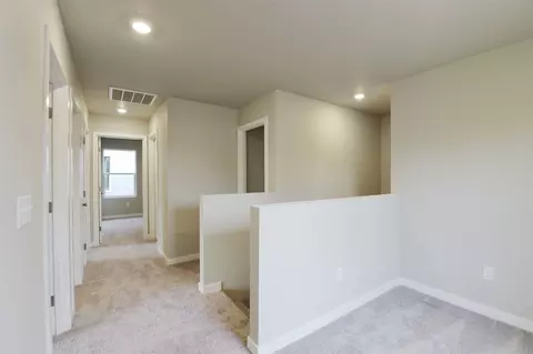 8520 13th Ave E, Tacoma, WA 98445 photo 9